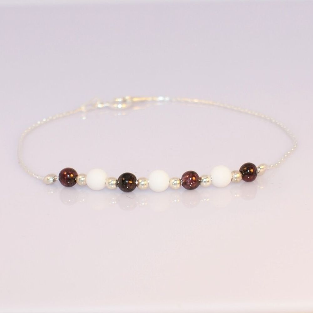 Garnet and White Onyx Beads Silver Bangle